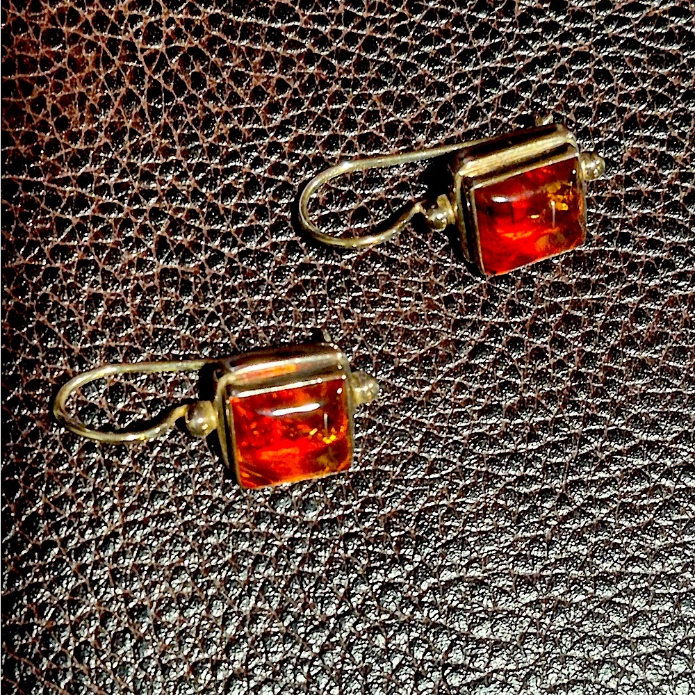 Silpada Amber and Silver Drop Earrings - Picture 3 of 12